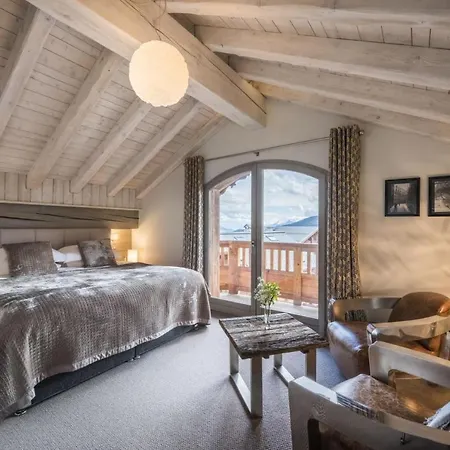 Alpstuga Luxury Chalet *